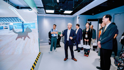 研資局參觀教大校園